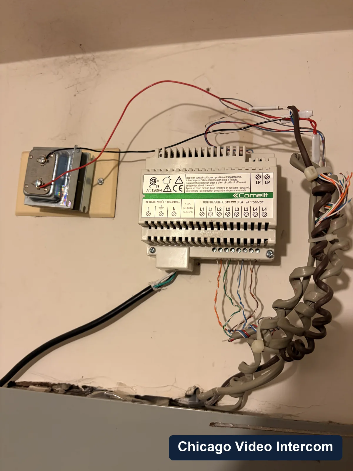 Comelit intercom power supply and transformer inside building equipment area